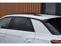 Volkswagen T-Roc 1.5 TSI 150pk DSG R-line Black style Pano | Trekhaak | Beats | 19"