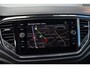 Volkswagen T-Roc 1.5 TSI 150pk DSG R-line Black style Pano | Trekhaak | Beats | 19"