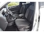 Volkswagen T-Roc 1.5 TSI 150pk DSG R-line Black style Pano | Trekhaak | Beats | 19"