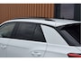 Volkswagen T-Roc 1.5 TSI 150pk DSG R-line Black style Pano | Trekhaak | Beats | 19"