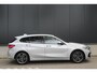 BMW 1-Serie 118i High Executive | Sport Line | Black Pack | Stuur & Stoelen Verw. | Comfort Pack | CarPlay |