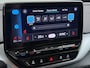 Volkswagen ID.4 1st 82kWh SOH 89,4% Trekhaak Warmtepomp Navi Ecc Camera Stoel+Stuurverwarming Apple Carplay Android Auto Pdc Lmv 20" Privacy Glas Led Isofix Voorruitverwarming DAB Rijstrooksensor 1.000KG Trekgewicht 1e Eigenaar Dealeronderhouden Origineel Nederlandse Auto