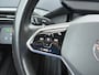 Volkswagen ID.4 1st 82kWh SOH 89,4% Trekhaak Warmtepomp Navi Ecc Camera Stoel+Stuurverwarming Apple Carplay Android Auto Pdc Lmv 20" Privacy Glas Led Isofix Voorruitverwarming DAB Rijstrooksensor 1.000KG Trekgewicht 1e Eigenaar Dealeronderhouden Origineel Nederlandse Auto