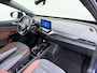 Volkswagen ID.4 1st 82kWh SOH 89,4% Trekhaak Warmtepomp Navi Ecc Camera Stoel+Stuurverwarming Apple Carplay Android Auto Pdc Lmv 20" Privacy Glas Led Isofix Voorruitverwarming DAB Rijstrooksensor 1.000KG Trekgewicht 1e Eigenaar Dealeronderhouden Origineel Nederlandse Auto
