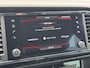 SEAT Ateca 1.5 TSI FR Business Intense / Elekt. Wegklapbare Trekhaak (1.600KG) / Adaptieve Cruise Control / Apple Carplay&Android Auto / Verwarmde Voorstoelen / Fr Alcantara Sport Interieur / Premium Audio / Navigatie / Automatische Airco /