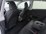 Tesla Model Y RWD 300PK LFP Accu SOH 92,5% Trekhaak Warmtepomp Leder Navi Ecc Adap.Cruise Panoramadak Camera's Stuur+Stoelverwarming Led Traffic-Aware Cruise Control Toybox Elek.Achterklep 1.600KG Trekgewicht 1e Eigenaar Origineel Nederlandse Auto