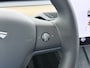 Tesla Model Y RWD 300PK LFP Accu SOH 92,5% Trekhaak Warmtepomp Leder Navi Ecc Adap.Cruise Panoramadak Camera's Stuur+Stoelverwarming Led Traffic-Aware Cruise Control Toybox Elek.Achterklep 1.600KG Trekgewicht 1e Eigenaar Origineel Nederlandse Auto