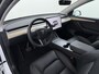 Tesla Model Y RWD 300PK LFP Accu Trekhaak Warmtepomp Leer Navi Ecc Adap.Cruise Panoramadak Camera's SOH 92,5% Stuur+Stoelverwarming Led Traffic-Aware Cruise Control Toybox Elek.Achterklep 1.600KG Trekgewicht 1e Eigenaar Origineel Nederlandse Auto