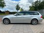 BMW 3-Serie Touring 318i Airco Cruise PDC 6Bak LM Velgen