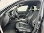 BMW 1-Serie 118i High Executive M Sport Shadow / Cruise Control / M-stuur / Apple Carplay&Android Auto / Led Koplampen / Electronic Climate Control / Voorstoelen Verwarmd / Navigatie / Parkeersensoren Voor&Achter / Hifi Speakers