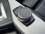 BMW 1-Serie 118i High Executive M Sport Shadow / Cruise Control / M-stuur / Apple Carplay&Android Auto / Led Koplampen / Electronic Climate Control / Voorstoelen Verwarmd / Navigatie / Parkeersensoren Voor&Achter / Hifi Speakers