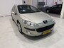 Peugeot 407 SW 2.2-16V XS