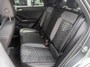 Volkswagen T-Roc 1.5 TSI R-Line - panorama - trekhaak - camera - black style - stuur+stoelverwarming - App connect - Keyless