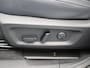 Mitsubishi Outlander 2.4 PHEV Instyle | Stoelverwarming Voor en Achter | Elektrische Achterklep | Yamaha audio | Panoramadak | Stoelmassage |