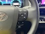 Toyota C-HR / C-HR+ 2.0 Plug-in Hybrid 220 Dynamic - Camera - Dodehoek - Stoel/stuurverw.