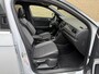 Volkswagen T-Roc 1.5 TSI 150pk R-line | Panoramadak | Virtueel cockpit | Adaptieve cruise | Lane assist | Trekhaak afneembaar | 19 inch velgen | Apple CarPlay | Navigatie | Camera | Elektrische achterklep | Keyless | LED | DAB | Volledig onderhouden