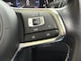 Volkswagen T-Roc 1.5 TSI 150pk R-line | Panoramadak | Virtueel cockpit | Adaptieve cruise | Lane assist | Trekhaak afneembaar | 19 inch velgen | Apple CarPlay | Navigatie | Camera | Elektrische achterklep | Keyless | LED | DAB | Volledig onderhouden