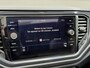 Volkswagen T-Roc 1.5 TSI 150pk R-line | Panoramadak | Virtueel cockpit | Adaptieve cruise | Lane assist | Trekhaak afneembaar | 19 inch velgen | Apple CarPlay | Navigatie | Camera | Elektrische achterklep | Keyless | LED | DAB | Volledig onderhouden