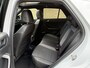 Volkswagen T-Roc 1.5 TSI 150pk R-line | Panoramadak | Virtueel cockpit | Adaptieve cruise | Lane assist | Trekhaak afneembaar | 19 inch velgen | Apple CarPlay | Navigatie | Camera | Elektrische achterklep | Keyless | LED | DAB | Volledig onderhouden