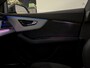 Audi Q8 55 TFSI e Quattro SQ8 |B&o|RS-Stoelen|Luchtvering|Sfeer