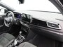 Volkswagen T-Roc 1.5 TSi 150 Pk Automaat R-Line Business | Trekhaak | Stoelverwarming | Camera | Adaptive Cruise | Carplay | Navigatie | 17 Inch | 20.604 Km !!