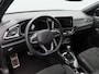 Volkswagen T-Roc 1.5 TSi 150 Pk Automaat R-Line Business | Trekhaak | Stoelverwarming | Camera | Adaptive Cruise | Carplay | Navigatie | 17 Inch | 20.604 Km !!