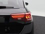 Volkswagen T-Roc 1.5 TSi 150 Pk Automaat R-Line Business | Trekhaak | Stoelverwarming | Camera | Adaptive Cruise | Carplay | Navigatie | 17 Inch | 20.604 Km !!