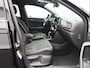 Volkswagen T-Roc 1.5 TSi 150 Pk Automaat R-Line Business | Trekhaak | Stoelverwarming | Camera | Adaptive Cruise | Carplay | Navigatie | 17 Inch | 20.604 Km !!