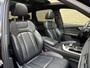 Audi Q7 3.0 TDI V6 374pk E-tron Quattro Sport | S-line | Panoramadak | Trekhaak wegklapbaar | Luchtvering | S-line lederen interieur (memory) | Stoel&stuurverwarming | Adaptieve cruise | Lane assist | LED | Apple CarPlay | 22 inch velgen | Virtueel cockpit | Volledig onderhouden