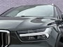 Volvo XC40 2.0 T4 Inscription | Trekhaak | Stoelverwarming | Parkeer camera | BLIS | Leder | Parkeersensoren | Cruise control | Metallic lak |