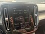 Volvo XC40 2.0 T4 Inscription | Trekhaak | Stoelverwarming | Parkeer camera | BLIS | Leder | Parkeersensoren | Cruise control | Metallic lak |