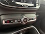 Volvo XC40 2.0 T4 Inscription | Trekhaak | Stoelverwarming | Parkeer camera | BLIS | Leder | Parkeersensoren | Cruise control | Metallic lak |