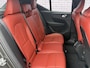 Volvo XC40 2.0 T4 Inscription | Trekhaak | Stoelverwarming | Parkeer camera | BLIS | Leder | Parkeersensoren | Cruise control | Metallic lak |