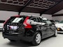 Volvo V60 1.6 T3 Momentum Bluetooth