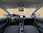 Volkswagen Polo 1.0 TSI R-Line Edition Navigatiesysteem | Parkeersensoren voor en achter | Metallic lak | Airconditioning | Adaptieve cruise control | Multifunctioneel stuurwiel | Getint glas