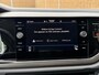 Volkswagen Polo 1.0 TSI R-Line Edition Navigatiesysteem | Parkeersensoren voor en achter | Metallic lak | Airconditioning | Adaptieve cruise control | Multifunctioneel stuurwiel | Getint glas
