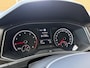 Volkswagen T-Roc 1.0 TSI Style Trekhaak | Climate control | Navigatiesysteem | Cruise control adaptief | DAB ontvangst | Getint glas | Smartphone intergratie | Parkeersensoren voor en achter