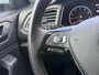 Volkswagen T-Roc 1.0 TSI Style Trekhaak | Climate control | Navigatiesysteem | Cruise control adaptief | DAB ontvangst | Getint glas | Smartphone intergratie | Parkeersensoren voor en achter