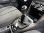 Volkswagen T-Roc 1.0 TSI Style Trekhaak | Climate control | Navigatiesysteem | Cruise control adaptief | DAB ontvangst | Getint glas | Smartphone intergratie | Parkeersensoren voor en achter