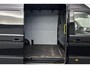 Volkswagen Crafter 35 2.0 TDI L3H3 Highline | Trekhaak | LED koplampen | Adaptieve cruise control