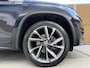 Skoda Kodiaq 1.5 TSI Sportline Business Automaat | Panoramadak | Cruise control adaptief | Dode hoek detectie | Navigatiesysteem grootscherm | LED verlichting | Elektrische achterklep | Achteruitrijcamera | Parkeersensoren voor en achterzijde