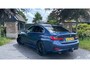 BMW 3-Serie 318i High Executive | 19 Inch | Sfeerverlichting | Sportstoelen | NL-Auto |