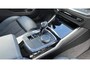 BMW 3-Serie 318i High Executive | 19 Inch | Sfeerverlichting | Sportstoelen | NL-Auto |