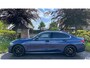 BMW 3-Serie 318i High Executive | 19 Inch | Sfeerverlichting | Sportstoelen | NL-Auto |
