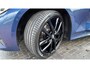 BMW 3-Serie 318i High Executive | 19 Inch | Sfeerverlichting | Sportstoelen | NL-Auto |