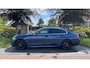 BMW 3-Serie 318i High Executive | 19 Inch | Sfeerverlichting | Sportstoelen | NL-Auto |