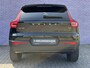 Volvo XC40 1.5 T2 R-Design | Keyless entry/start | Stoel en stuurverwarming | Parkeersensoren V+A | Parkeercamera | Extra getint glas | 19" lm velgen | Apple carplay/android auto |