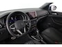 Volkswagen T-Cross 1.0 TSI R-Line | Dealer Onderhouden! | 1e Eigenaar! | Trekhaak | Stoelverwarming | Clima | Navi By App | Cruise Adaptive | LED | Camera | BLIS | Lichtmetalen Velgen | Keyless