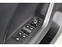 Volkswagen T-Cross 1.0 TSI R-Line | Dealer Onderhouden! | 1e Eigenaar! | Trekhaak | Stoelverwarming | Clima | Navi By App | Cruise Adaptive | LED | Camera | BLIS | Lichtmetalen Velgen | Keyless