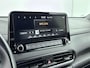 Hyundai Kona 1.6 GDI HEV FASHION DESIGN | OUTLETDEAL! | HYBRID | AUTOMAAT | NAVI | CLIMA | CAMERA | CRUISE ADAPTIEF | HUD | DODEHOEK DETECTIE | APPLE CARPLAY & ANDROID AUTO | 18'' LM VELGEN | FABRIEKSGARANTIE GELDIG T/M 5-2028! |
